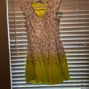Jessica Simpson size 4 dress